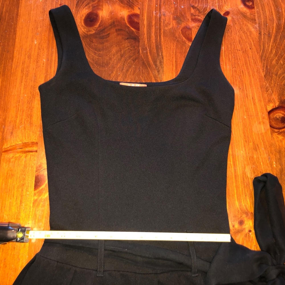 Basic Black Dress - Picture 3 of 6